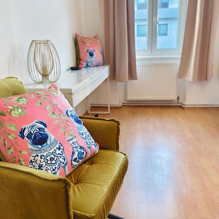 The Rose Apartment - Near Schoenbrunn Palace فيينا المظهر الخارجي الصورة